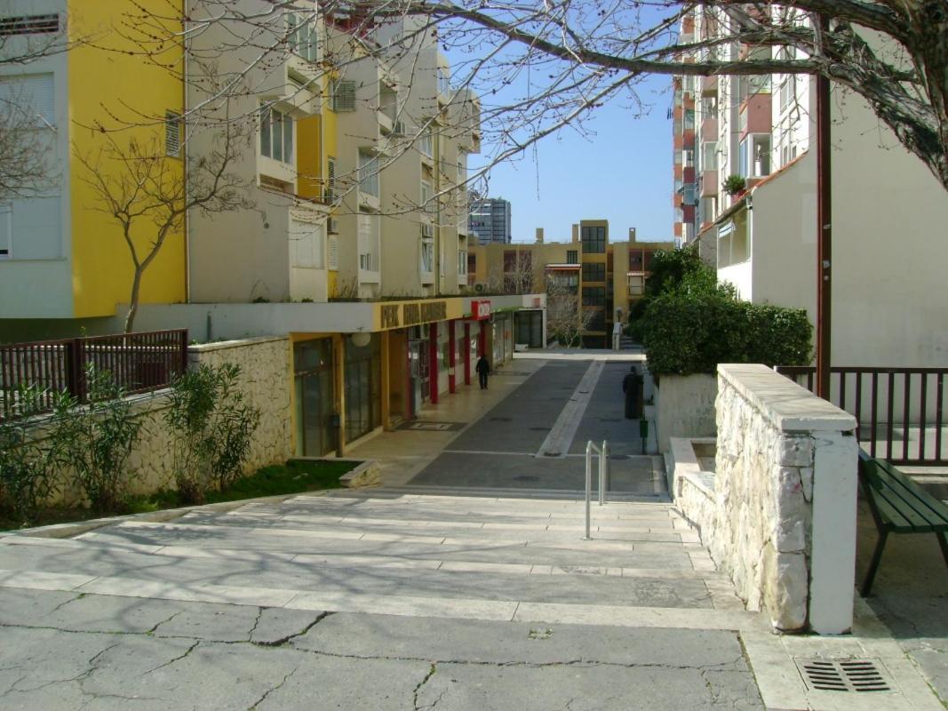 Apartment Small Pearl Split Dış mekan fotoğraf