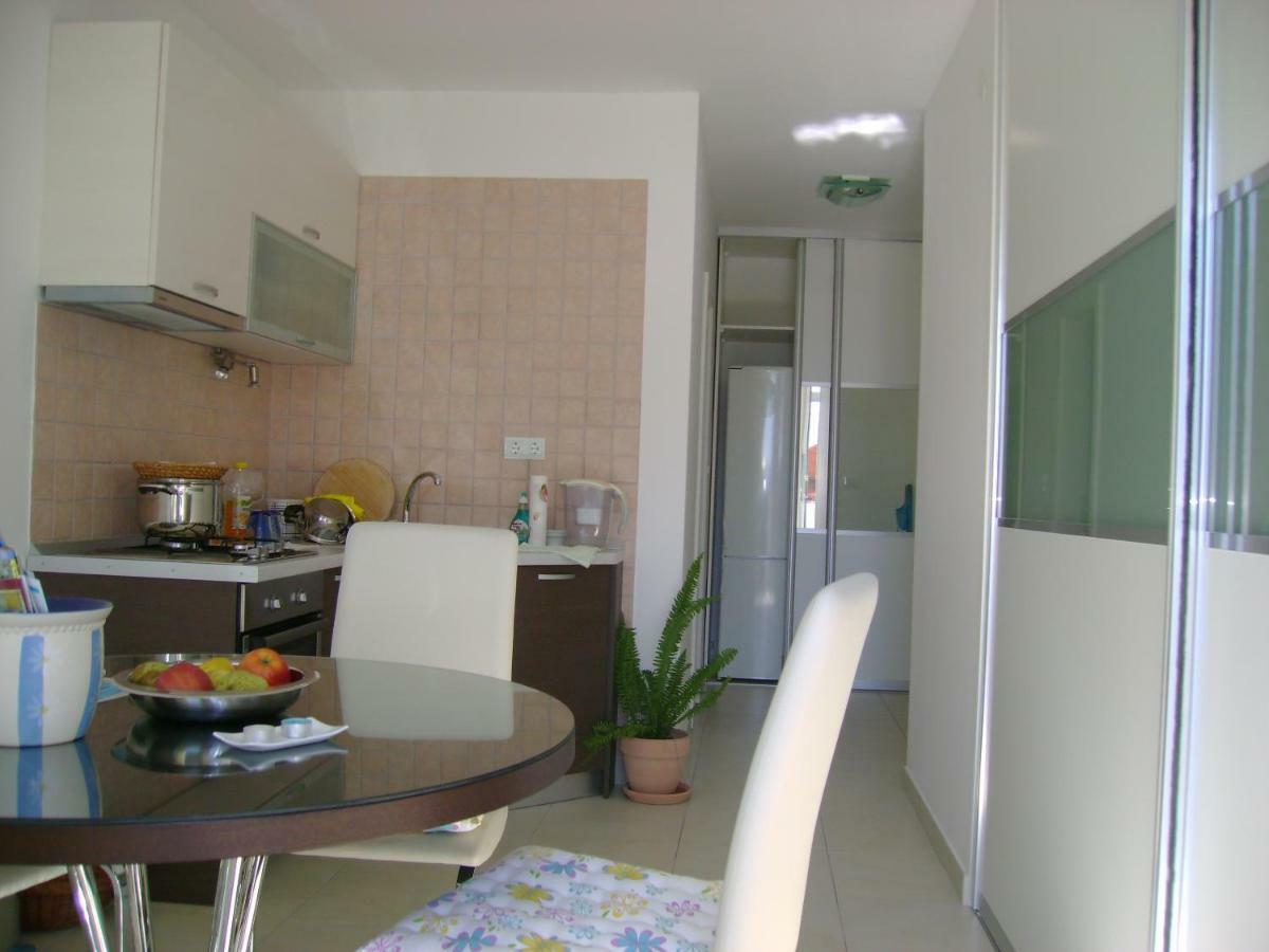 Apartment Small Pearl Split Dış mekan fotoğraf